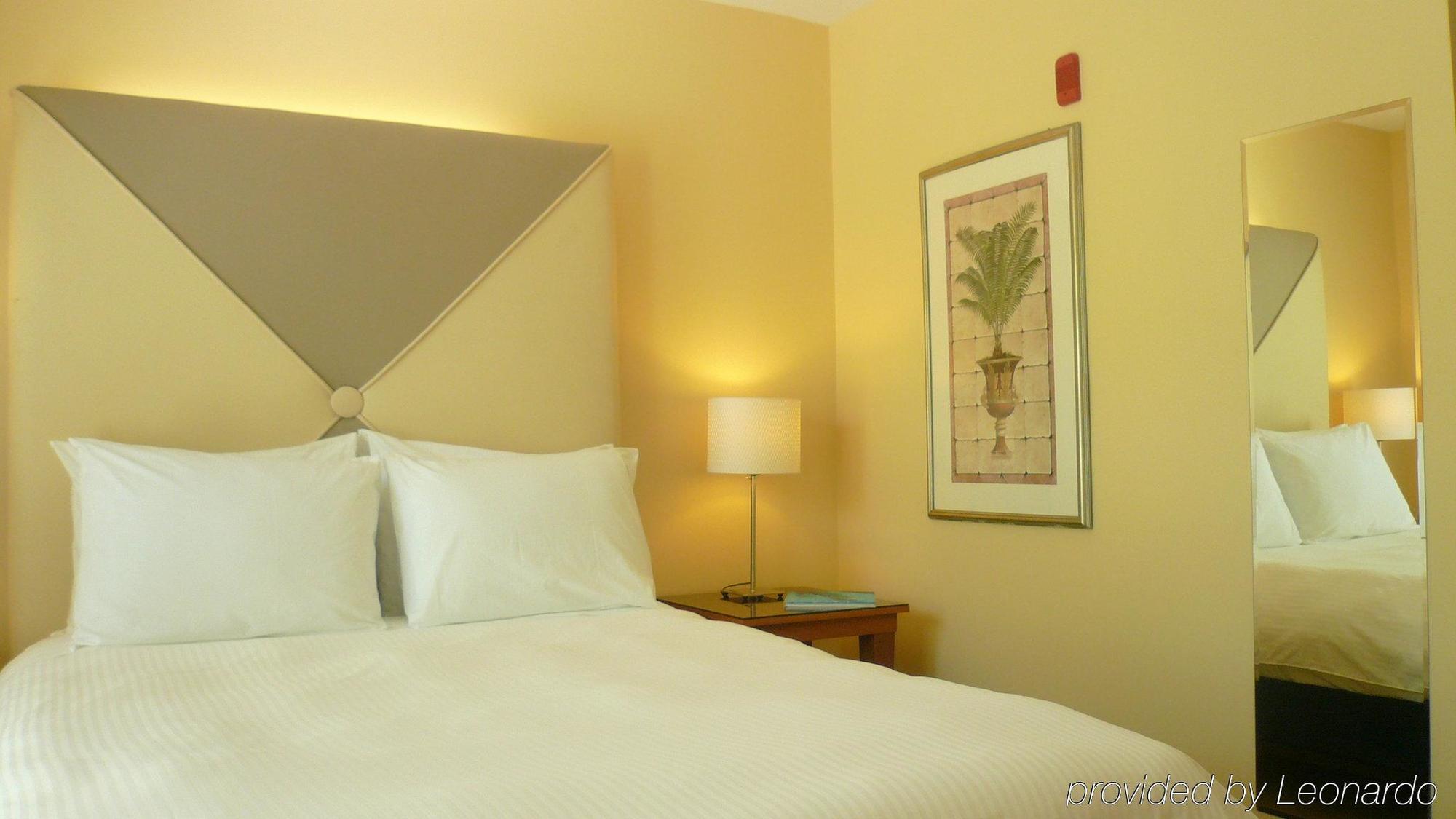 Kasa La Flora Miami Beach Room photo